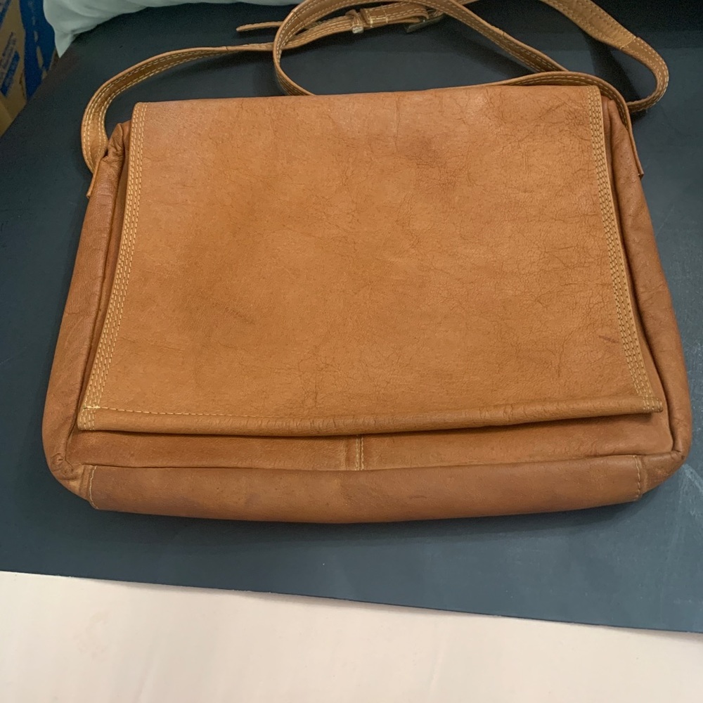 Emily Ann Of Boca Ratón, Cognac Leather Satchel